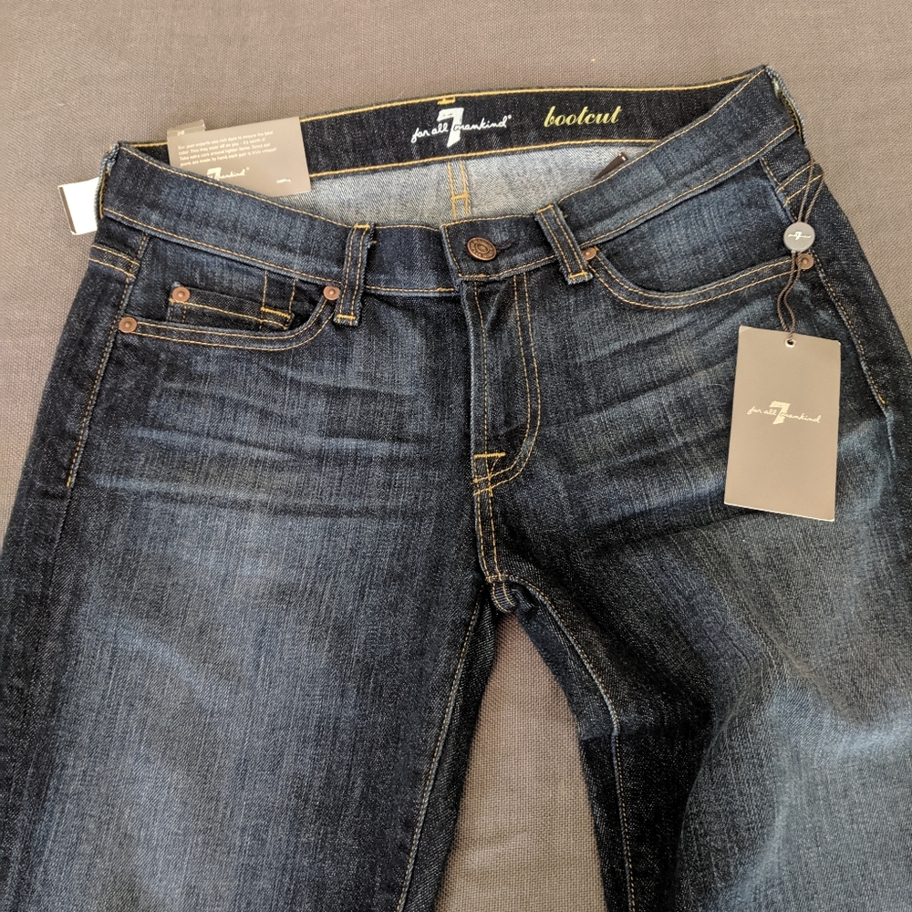 NEW WITH TAGS 7 for all mankind bootcut
